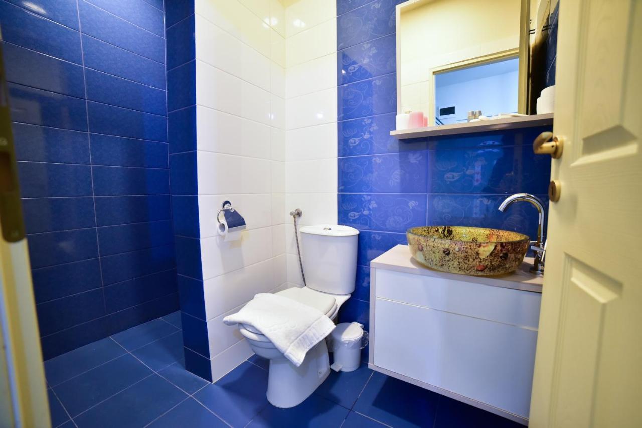 Flh - A&M Central Studio Apartment Sibiu Bagian luar foto
